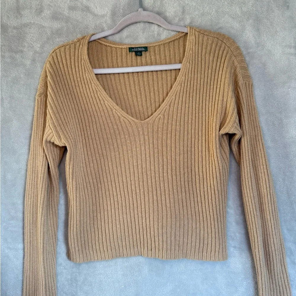 Wild Fable Tan V-Neck Ribbed Sweater - Picture 1 of 4